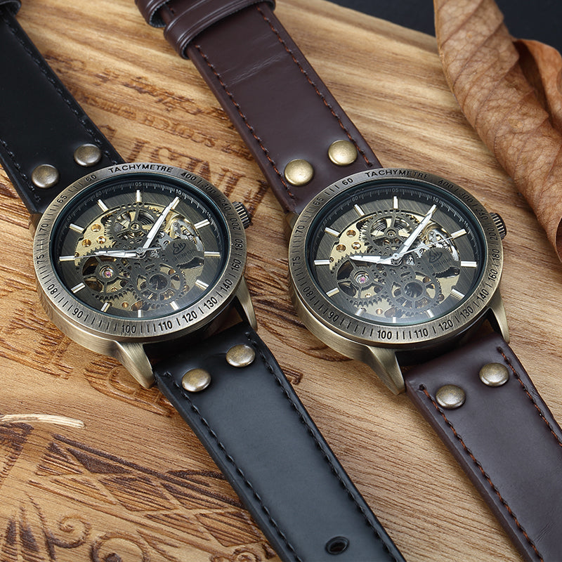 MONERO VINTAGE WATCH
