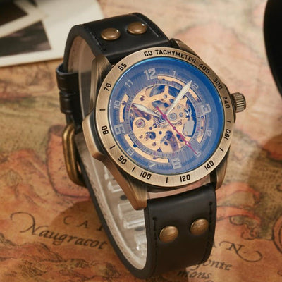 MONERO VINTAGE WATCH