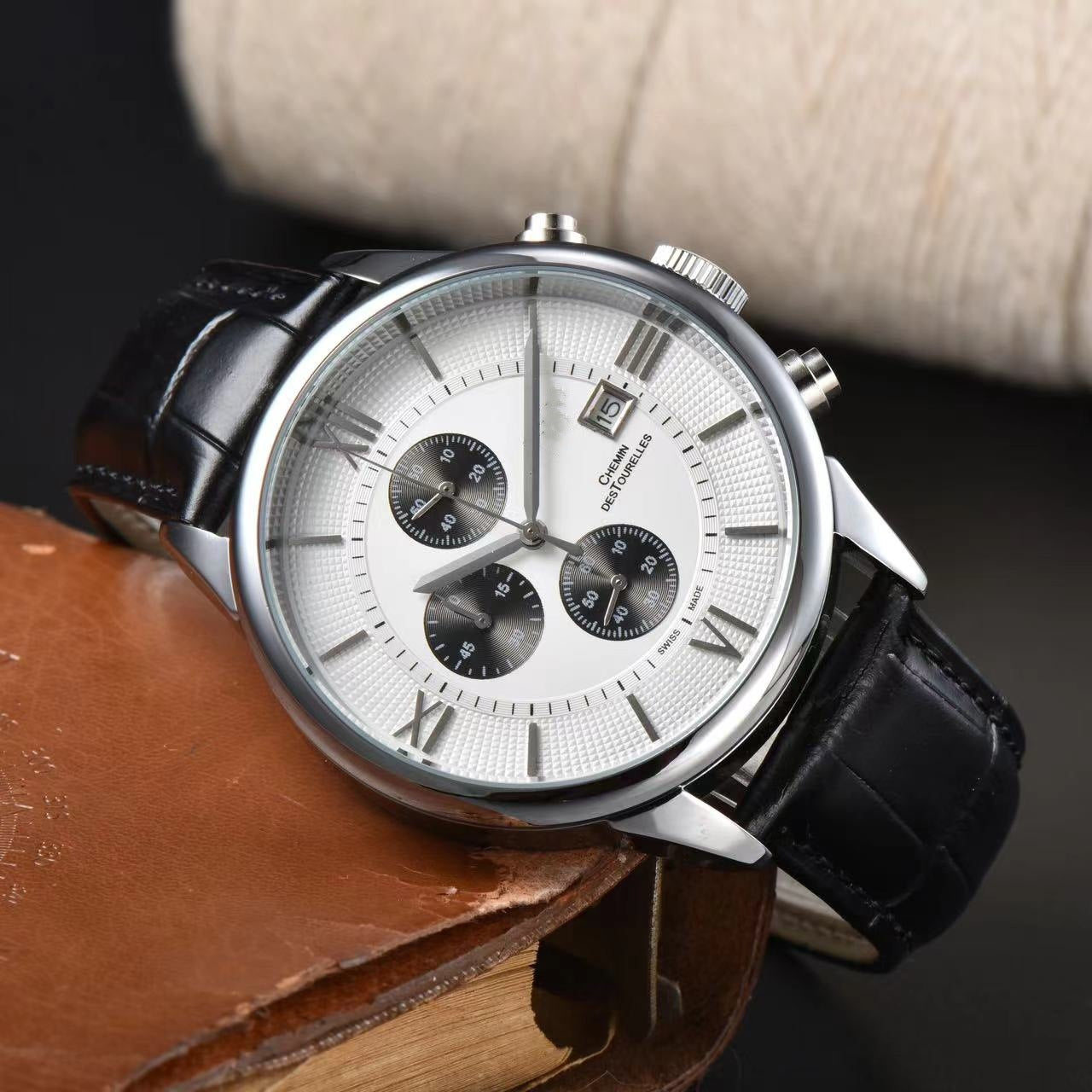 MARCELLUS LEATHER WATCH