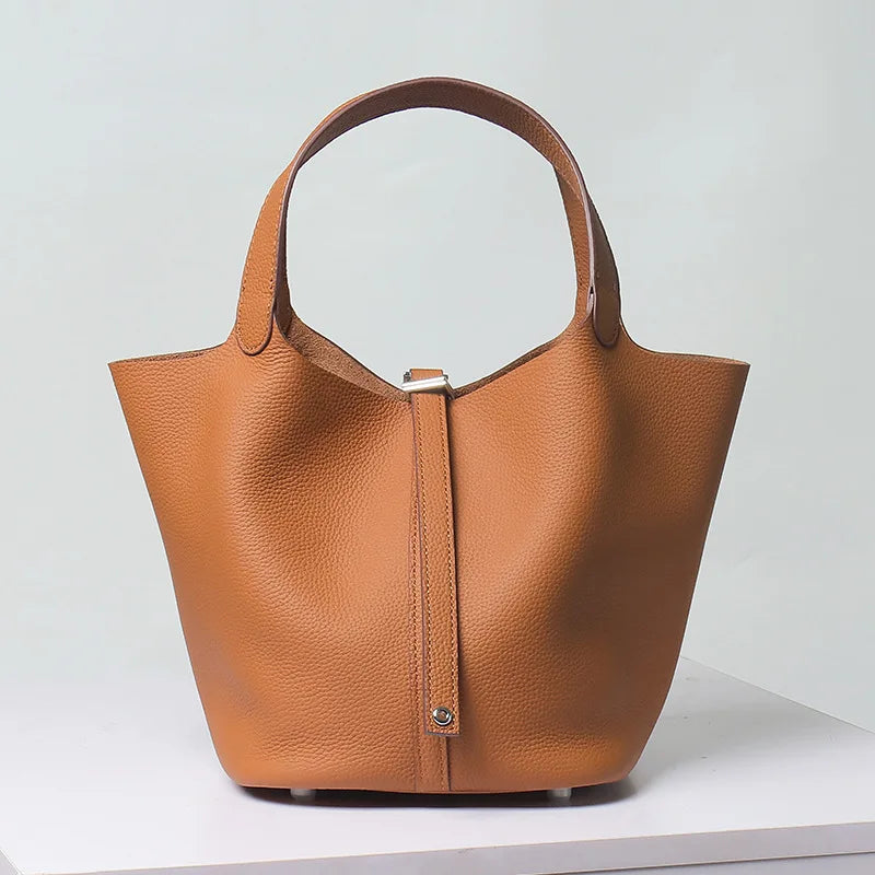 SIENNA WILLOW TOTE