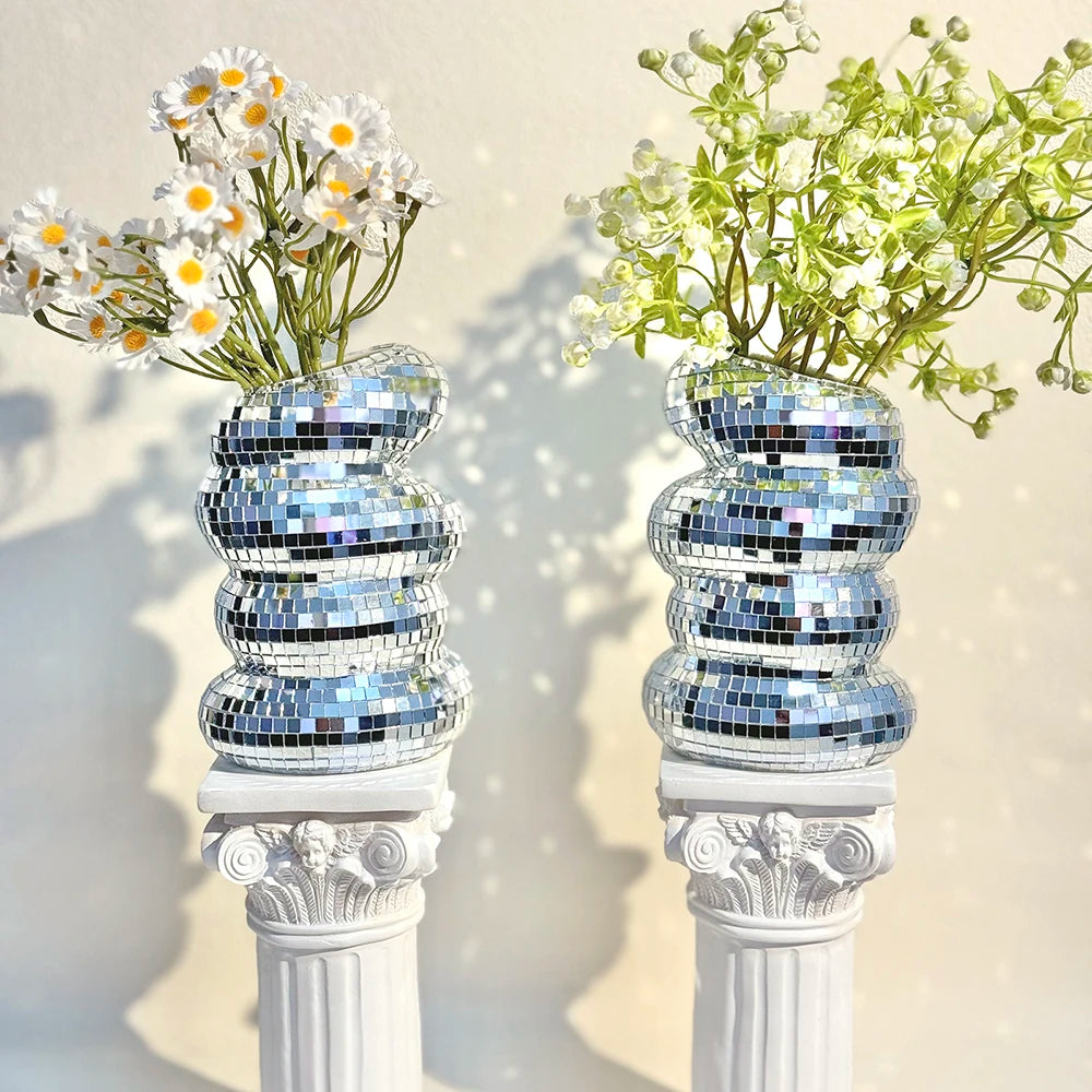 DazzleBloom Mirror Planter Vase