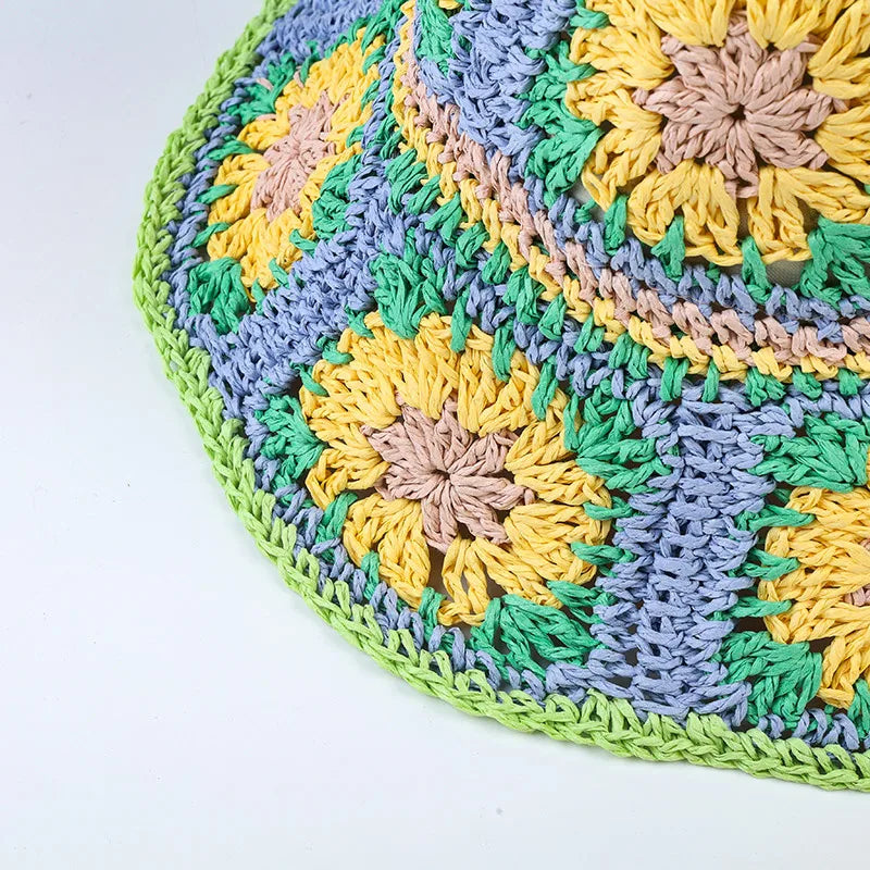 SUNNY LOOP CROCHET HAT