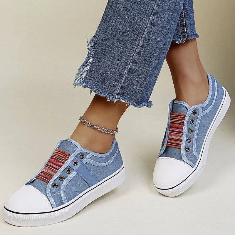 Lola Dash Sneakers