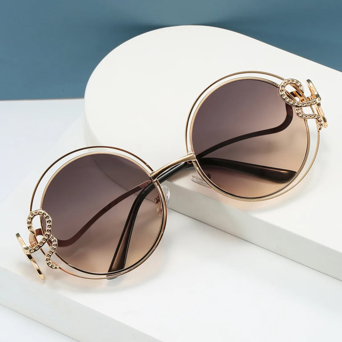 CELESTE ROUND SUNNIES